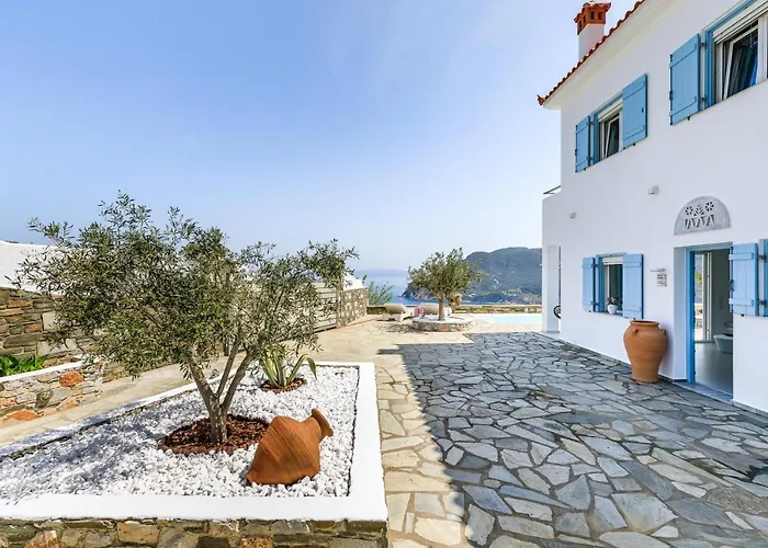 Willa Mariel Skopelos